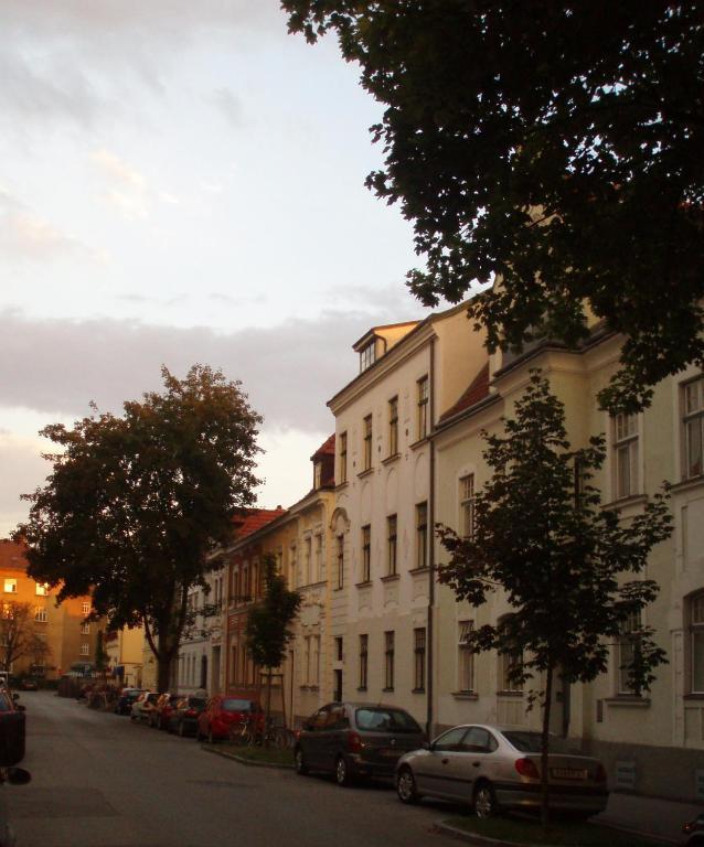 Ferienwohnungen Dr. Neubert Krems an der Donau Zewnętrze zdjęcie
